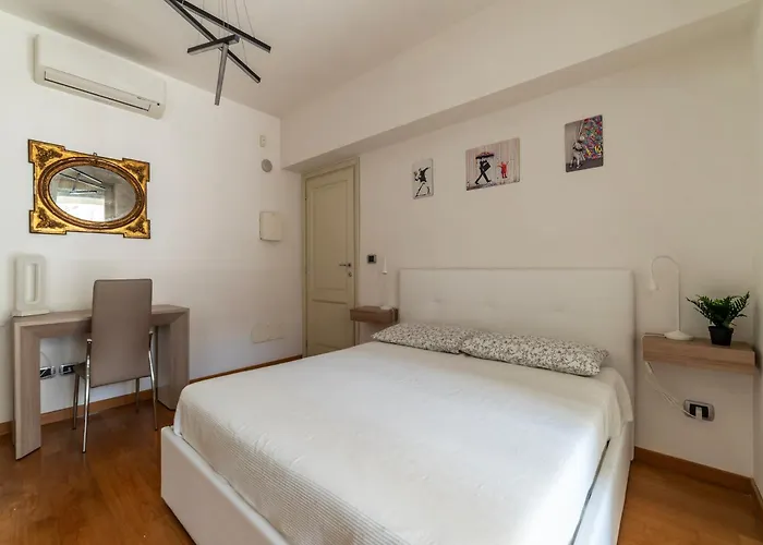 Guesthost - Porta Portese Modern Terrace Appartement Rome